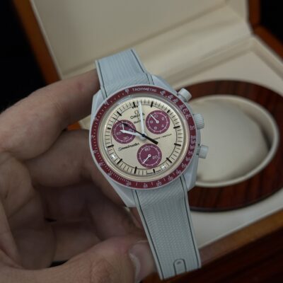 ساعت امگا سواچ مدل سفر به پلوتون بند رابر omega swatch